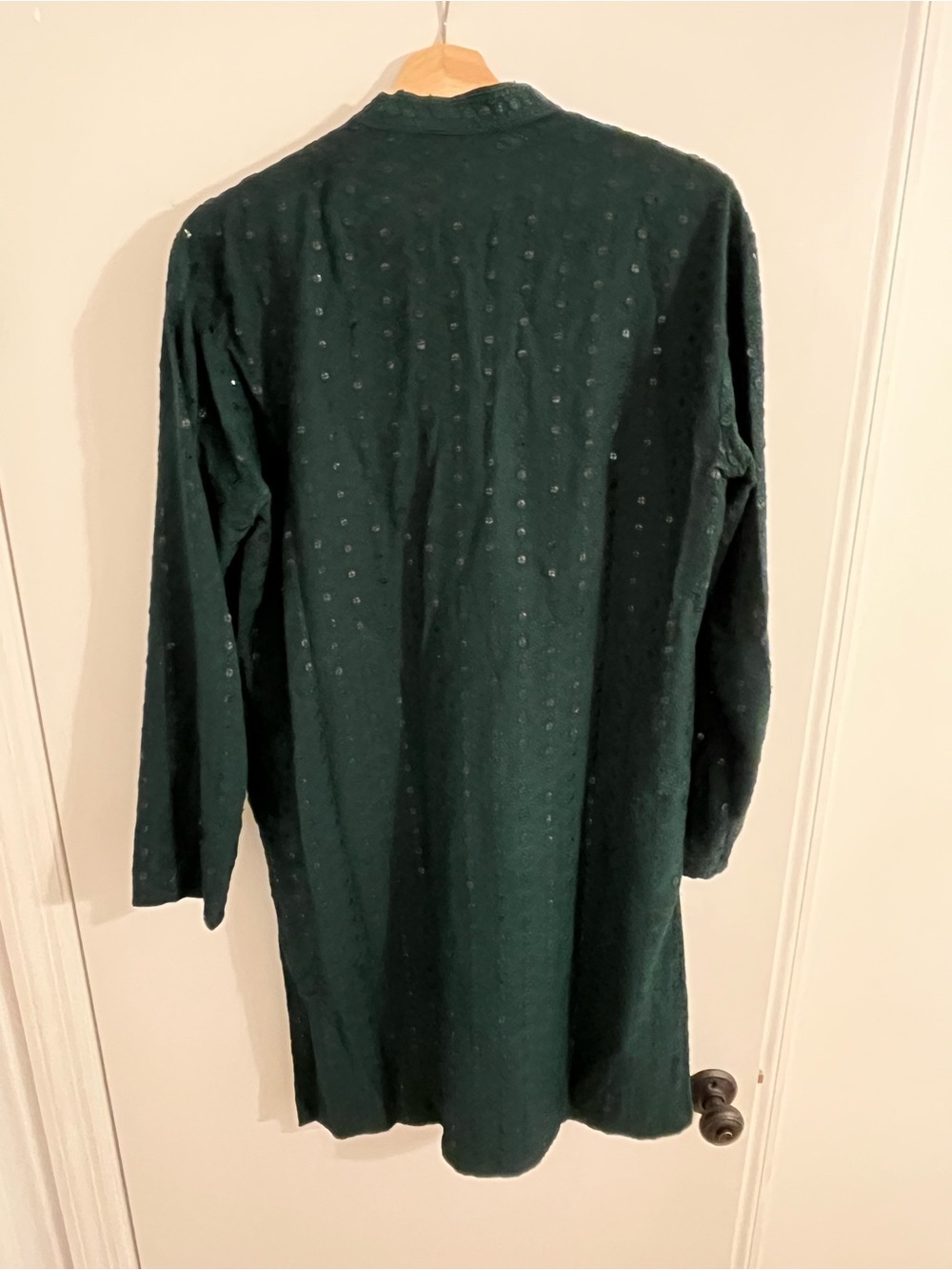 Men's Dark Green Embroidered Kurta sequined - Classic Festive Wear - Picture 7 of 8